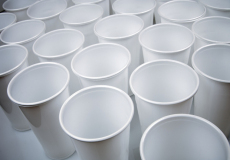 EFSA pipravuje pln hodnocen BPA