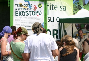 ENVI-PAK spolen s nvtvnky festivalu Pohoda vytvoil obrovskou eko-stopu