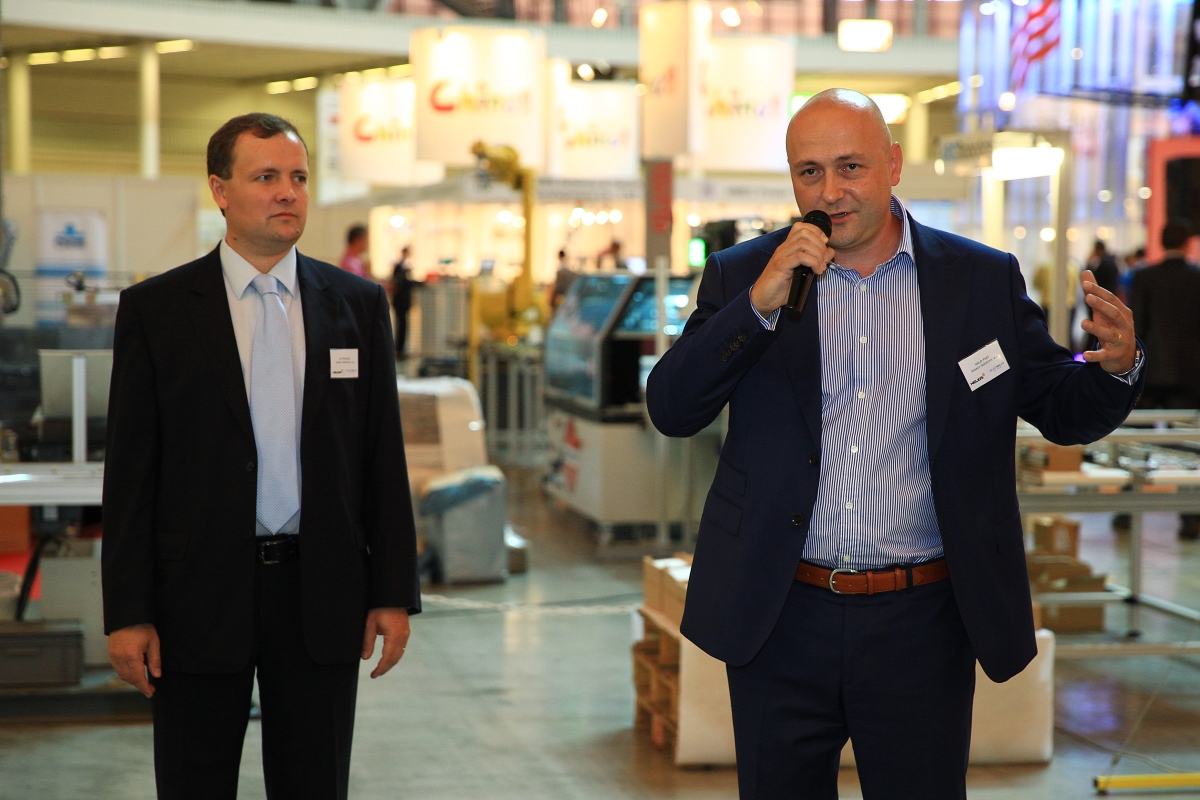 HELIOS Packaging Live (HPL). HELIOS Packaging Live (HPL)
