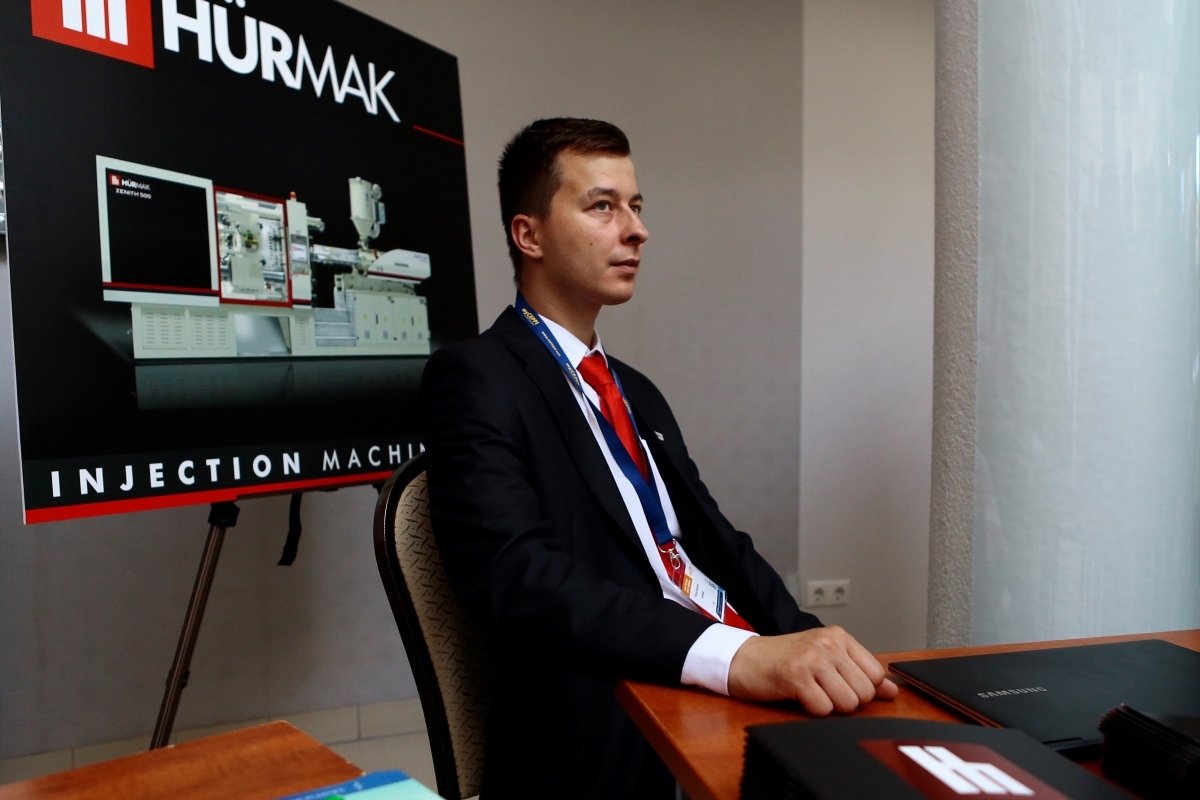 Prodejce tureckých vstřikolisů značky Hurmak Prodejce tureckých vstřikolisů značky Hurmak