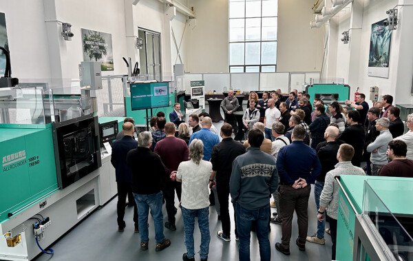 ARBURG seminář v Brně: Nové stroje TREND i praktický pohled na digitalizaci