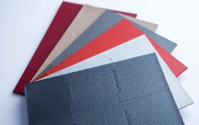 Barevné vzorky jsou standardem v designu – GRAFE rozšiřuje svou osvědčenou službu pro OEM a partnery v oblasti designu i mimo automobilový průmysl