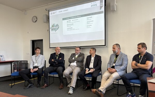 Seminář UNIPLAST BRNO spojil plastikáře v Praze: Zadávání a výroba forem v Česku – klinická smrt nebo budoucnost?